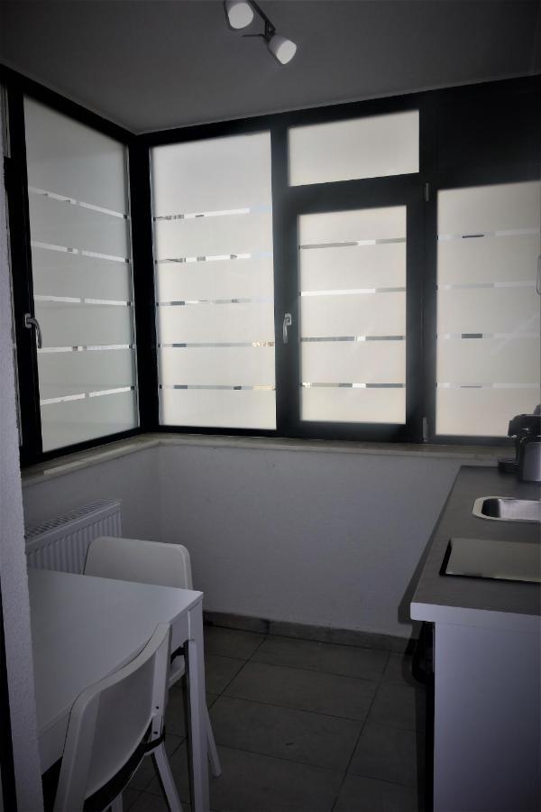 Apartment Pitesti Exterior photo