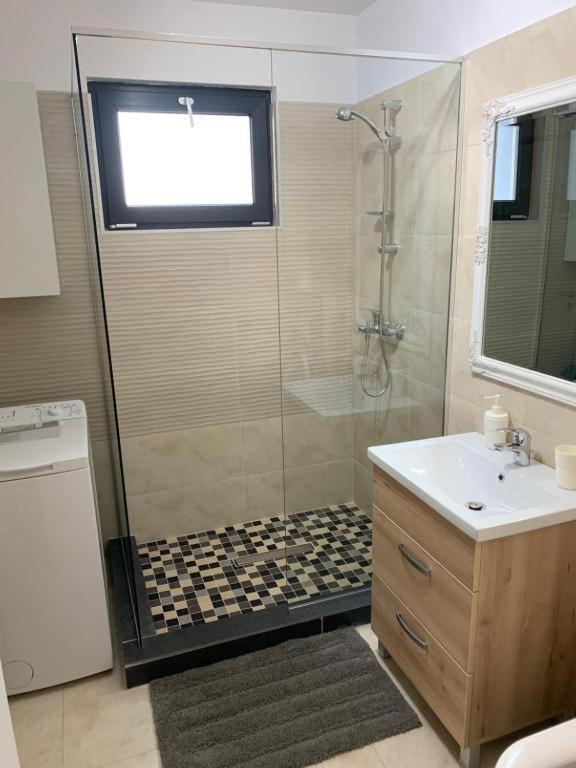 Apartment Pitesti Exterior photo